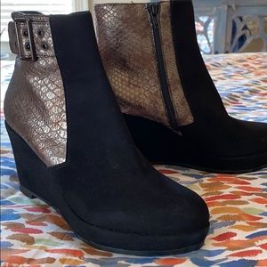 Cordani wedge boots, size 40